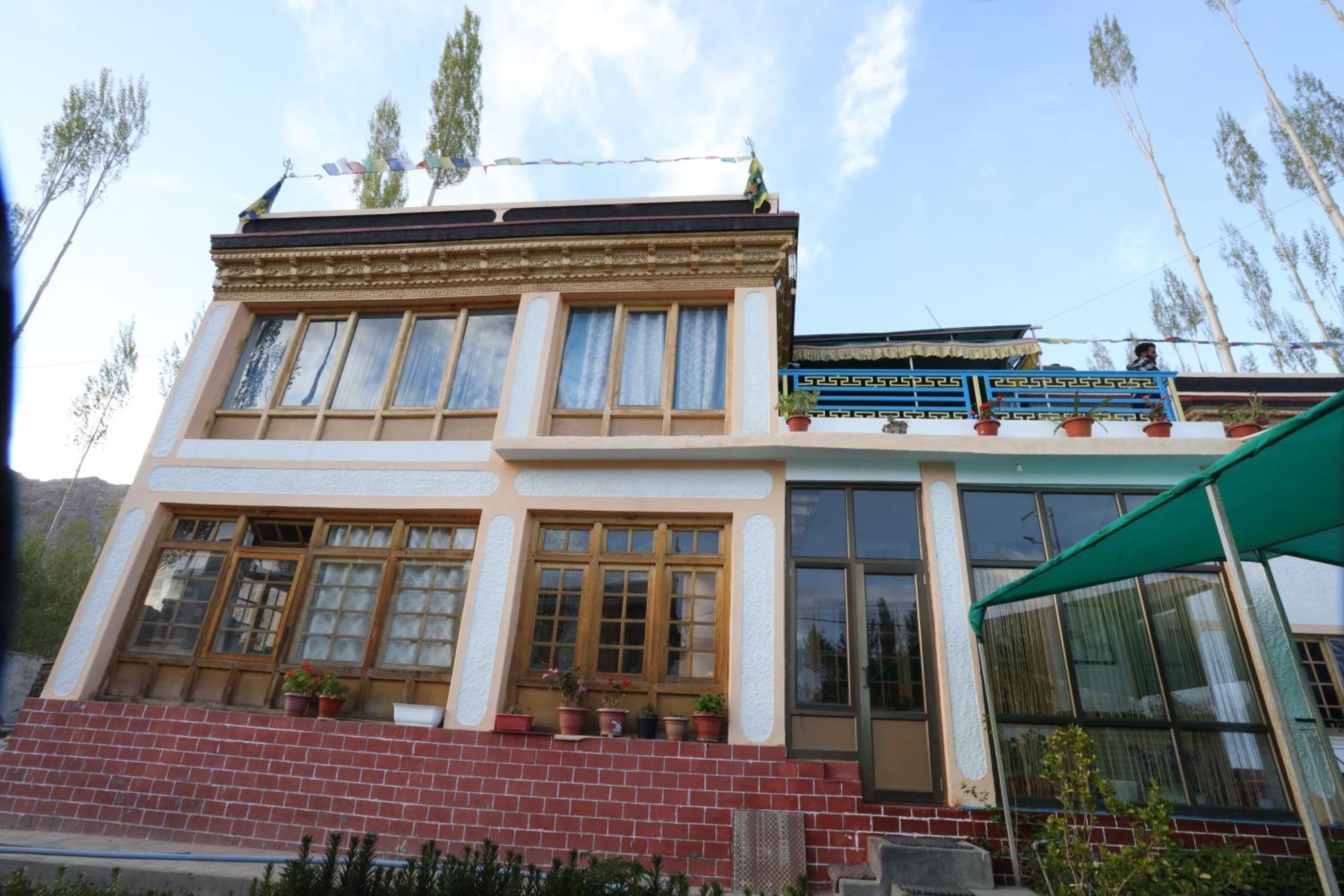Odbar Guest House Best Guest House At Leh Ladakh Экстерьер фото